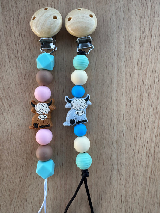 Highland Cow Dummy Clips