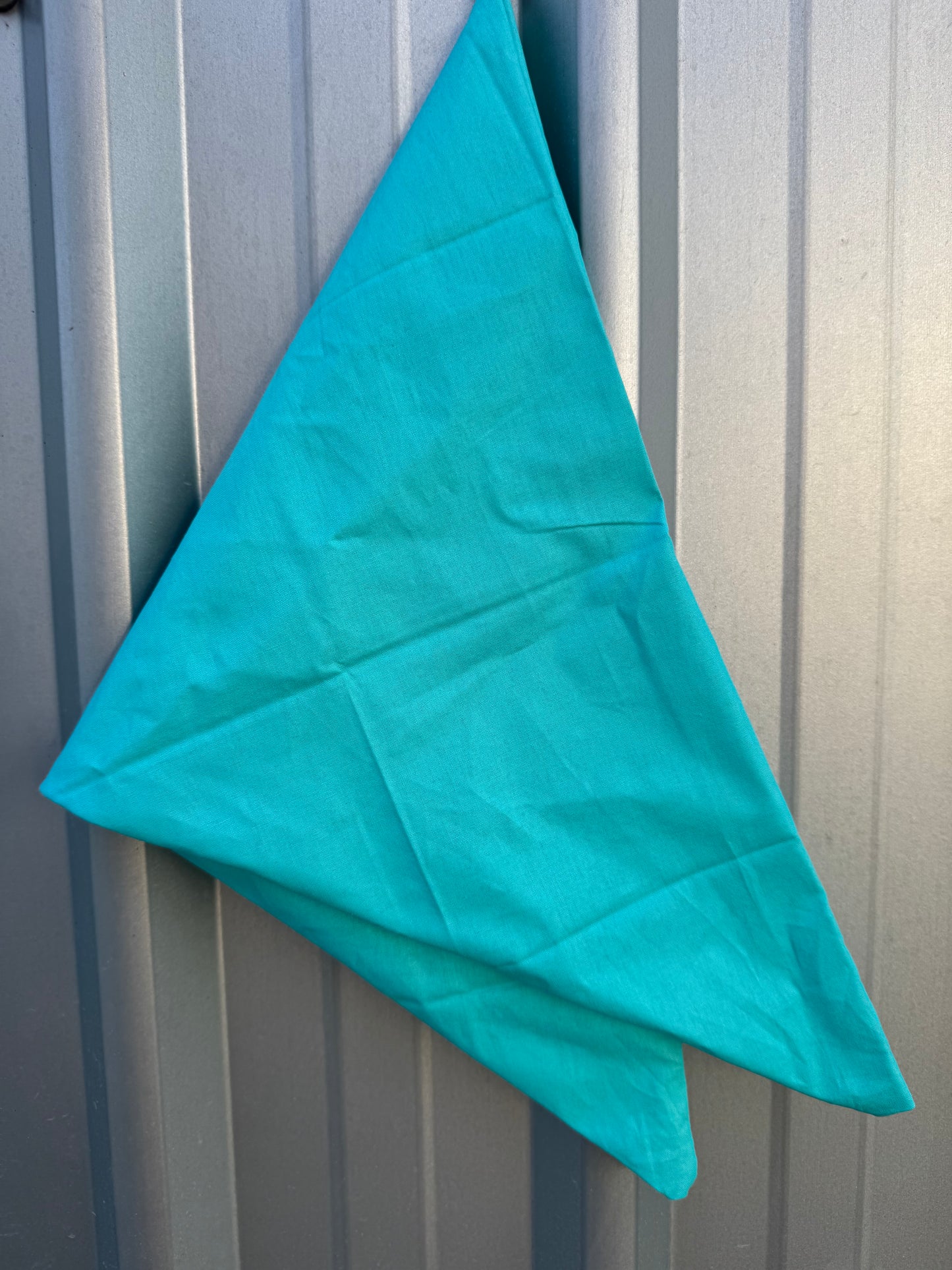Solid colours